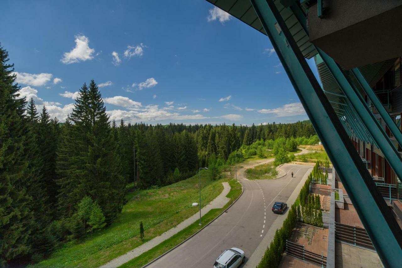 Timber View Apartment Silver Mountain Пояна-Брашов Экстерьер фото